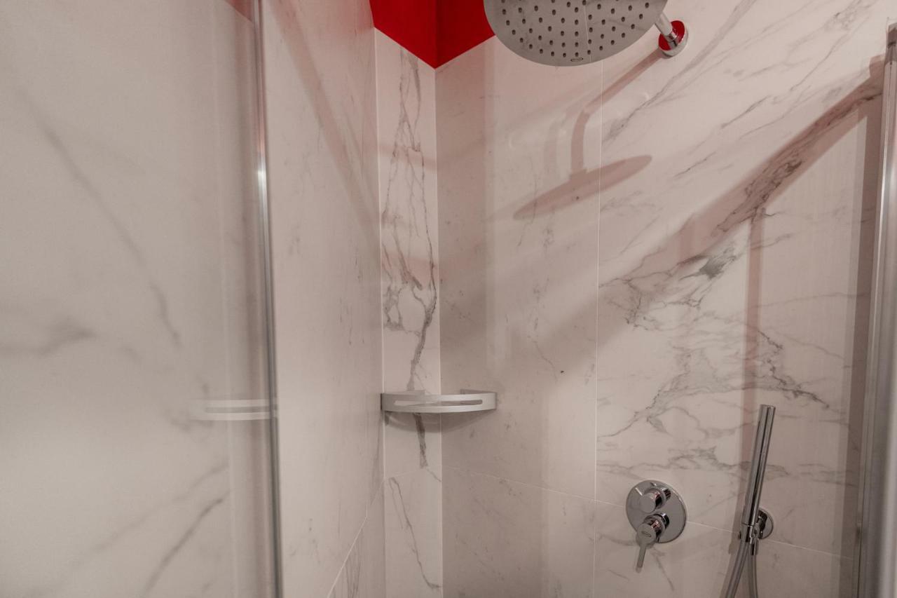 L'8Boutique Via Piella Apartment Bologna Luaran gambar